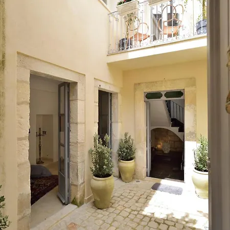 Domus Sbircio * Modica