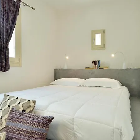 Domus Sbircio Apartment *