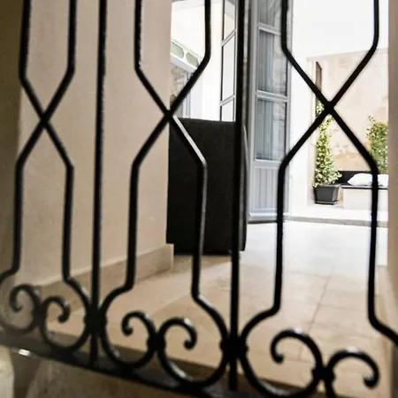 Апартаменты Domus Sbircio *