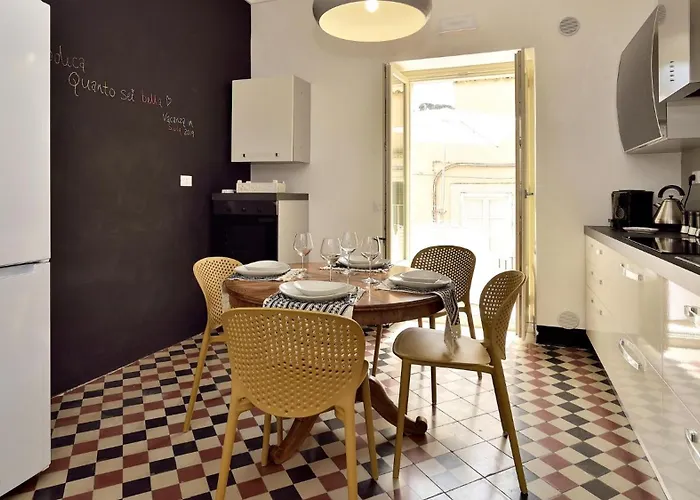 Domus Sbircio Apartman