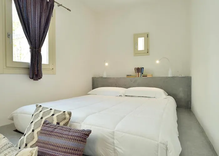 Domus Sbircio 公寓 *